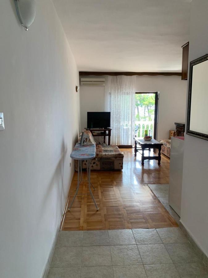 부드바 Apartman Drago Sveti Stefan 아파트 외부 사진